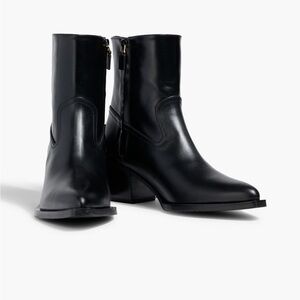 STUART WEITZMAN 
Tate Leather Ankle Boots Women Size 6.5 NIB